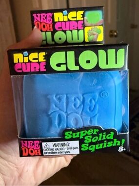 NeeDoh Nice Cube Glow in the Dark - Blue Squishy Toy
